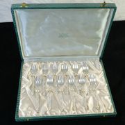 Set de 12 fourchettes a gateaux SFAM en métal argenté manche a la russe