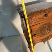 Pair of antique bedside tables with marble top and ceramic niche