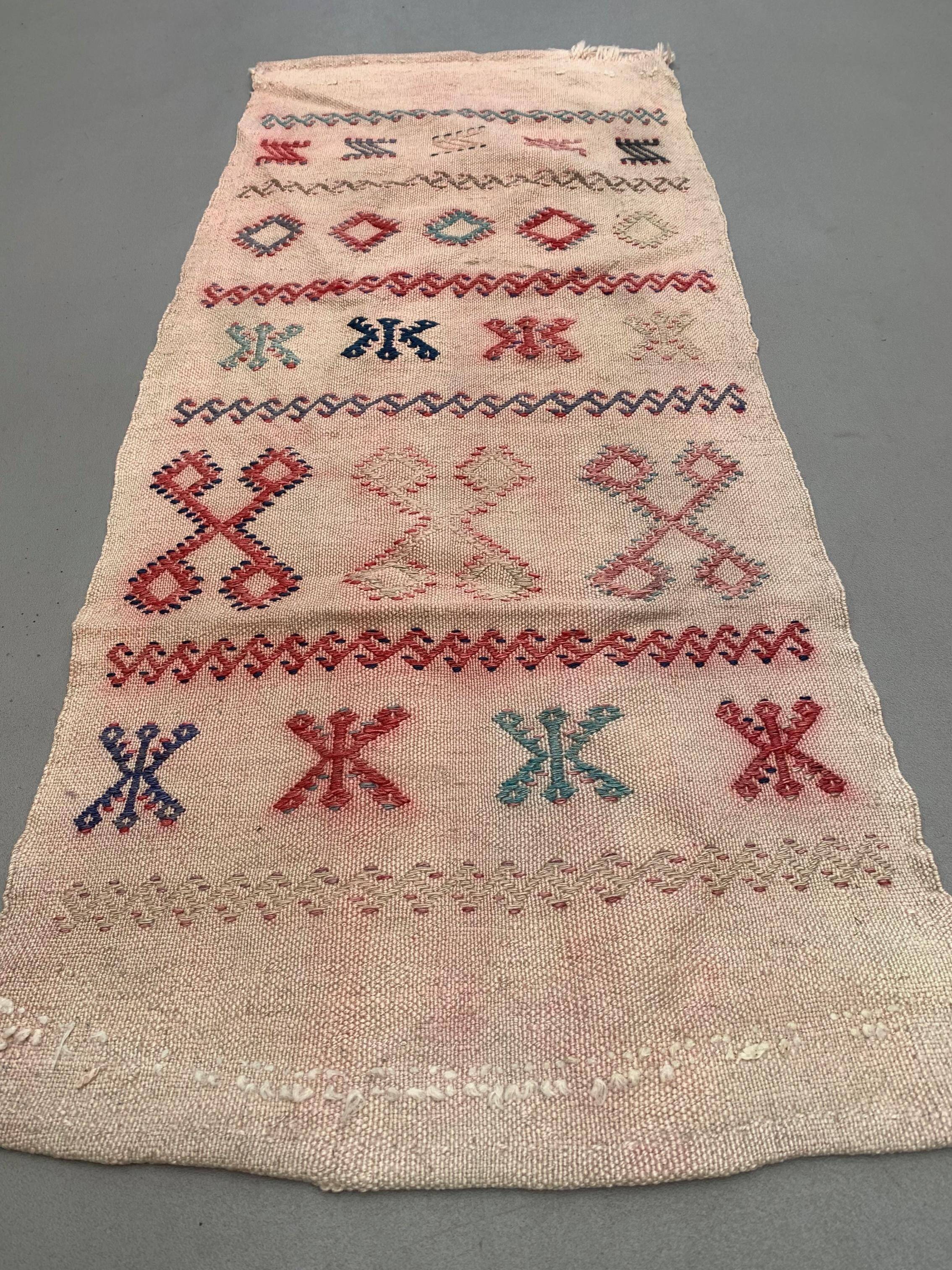 Old Turkish narrow Kilim Runner 114x50 cm shabby chic, vintage kelim