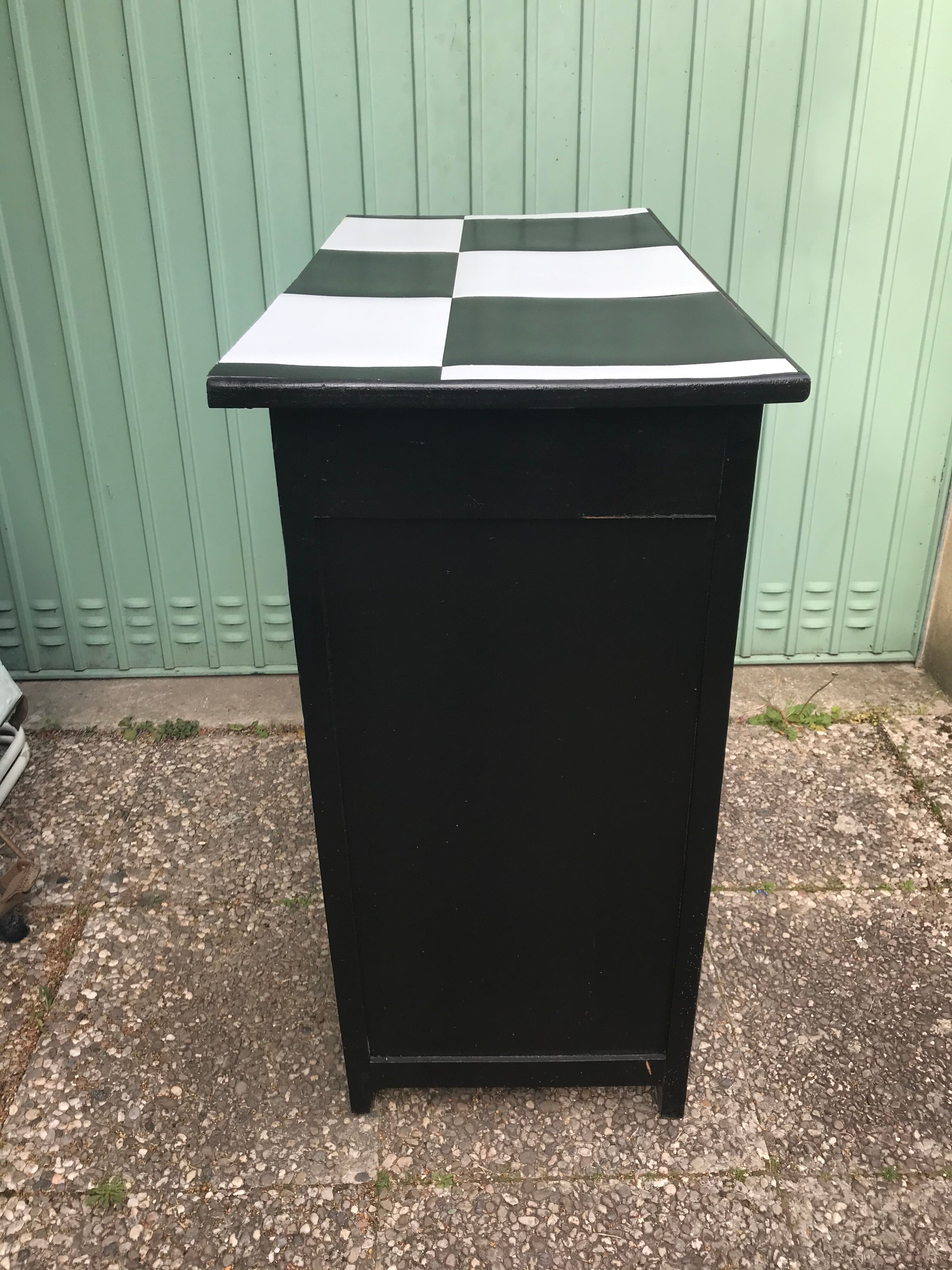Former Parisian Wood Black Buffet - Plateau Damier Noir - White Vintage