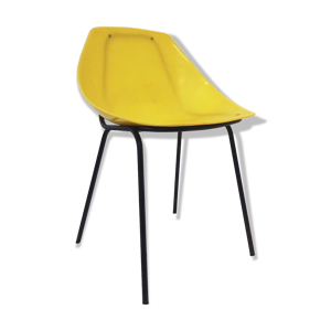 Chaise coquillage jaune de Pierre