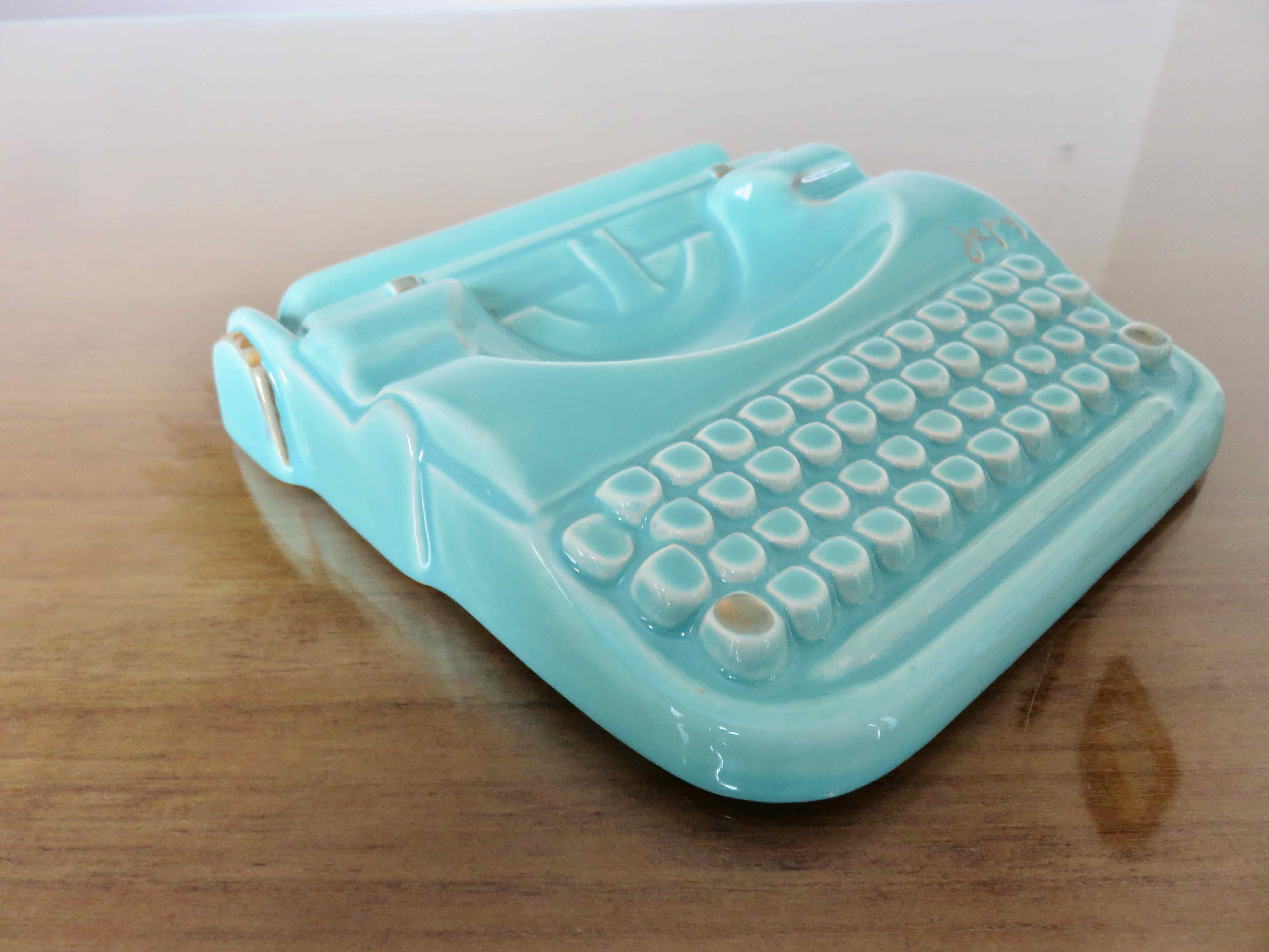 Ashtray japy machinę to write ceramic 50s 60s