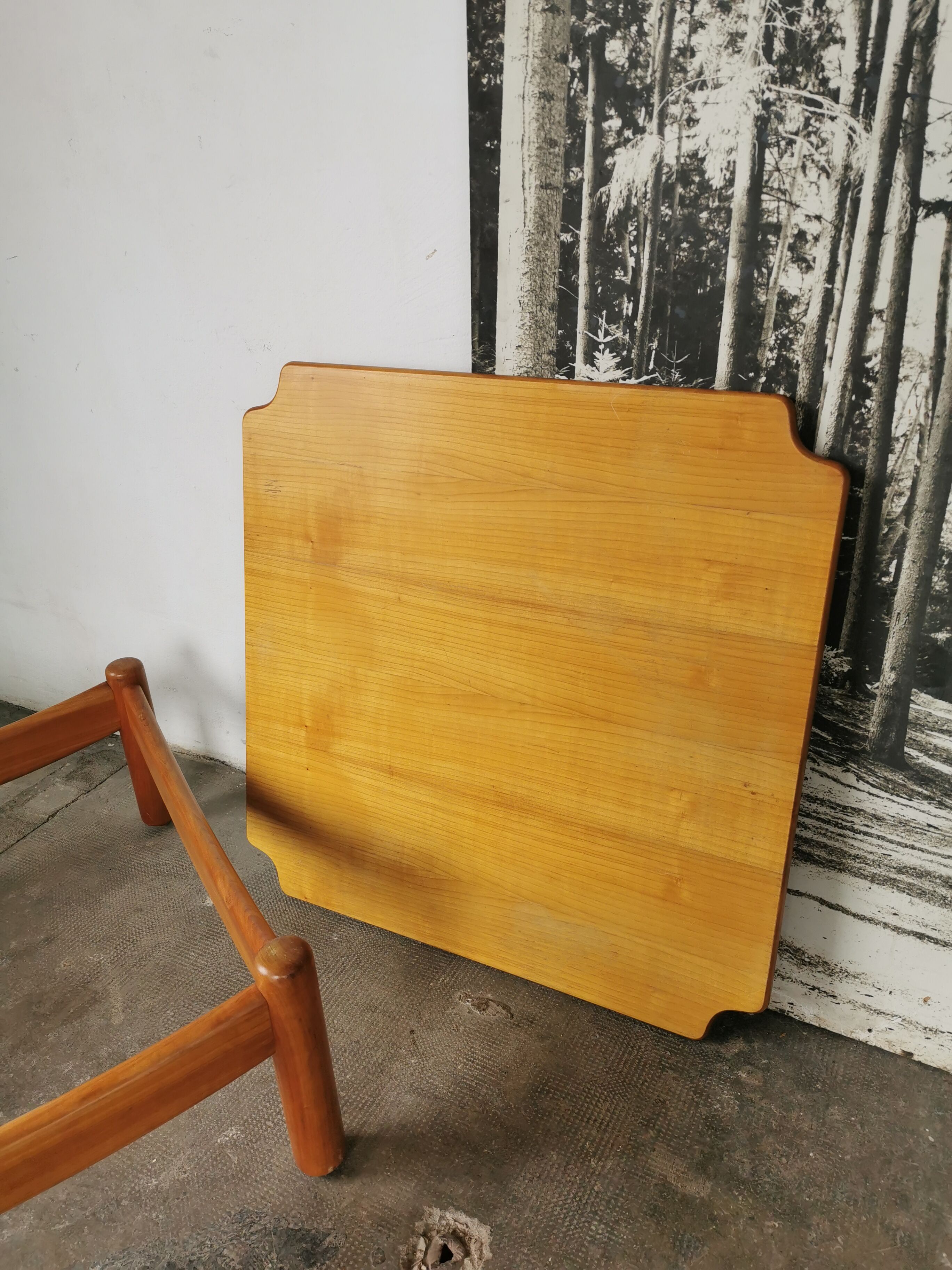 Square coffee table in solid blond wood 80s