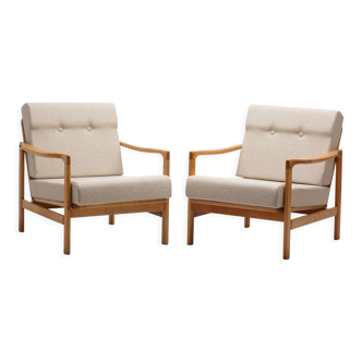 Paire de fauteuils B-7522 des années 60
