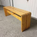 Pine bench attributed to Charlotte Perriand 1960 Les Ménuires