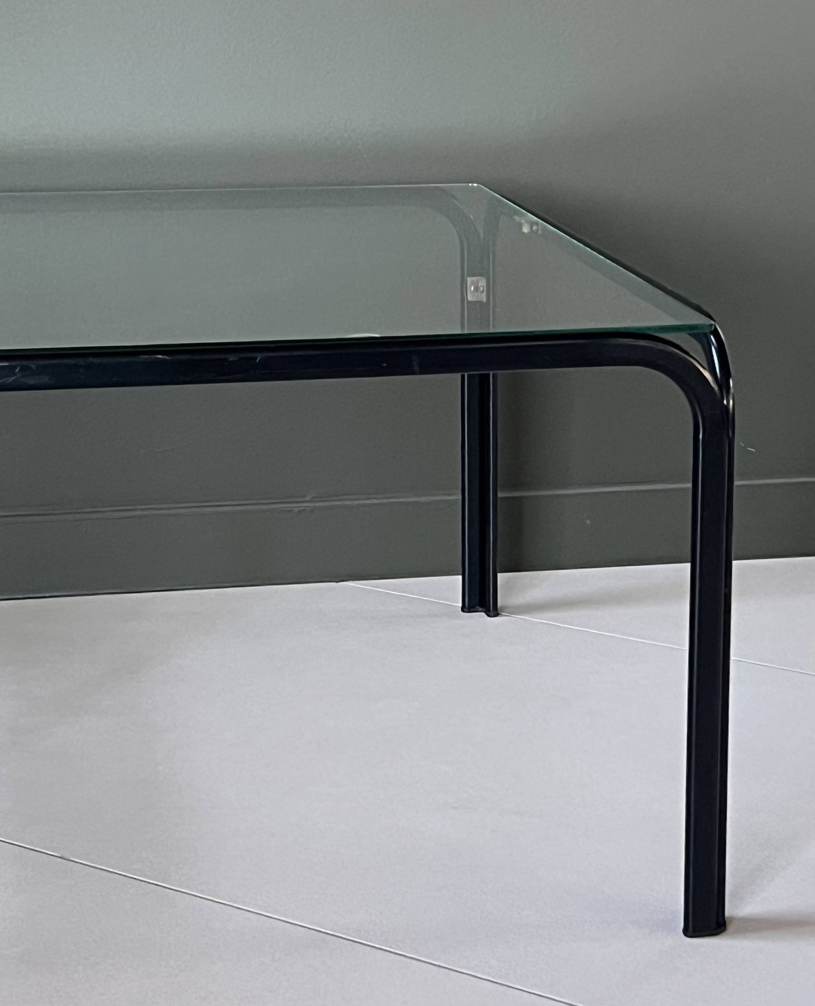 Large coffee table in glass and metal, Italy 1970s.