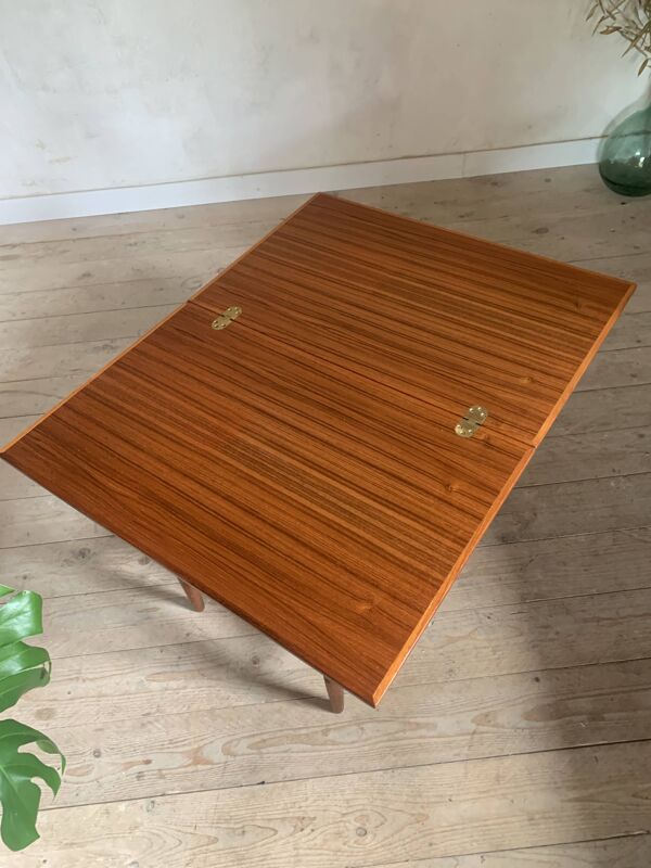 Table basse porte revue vintage en teck et corde