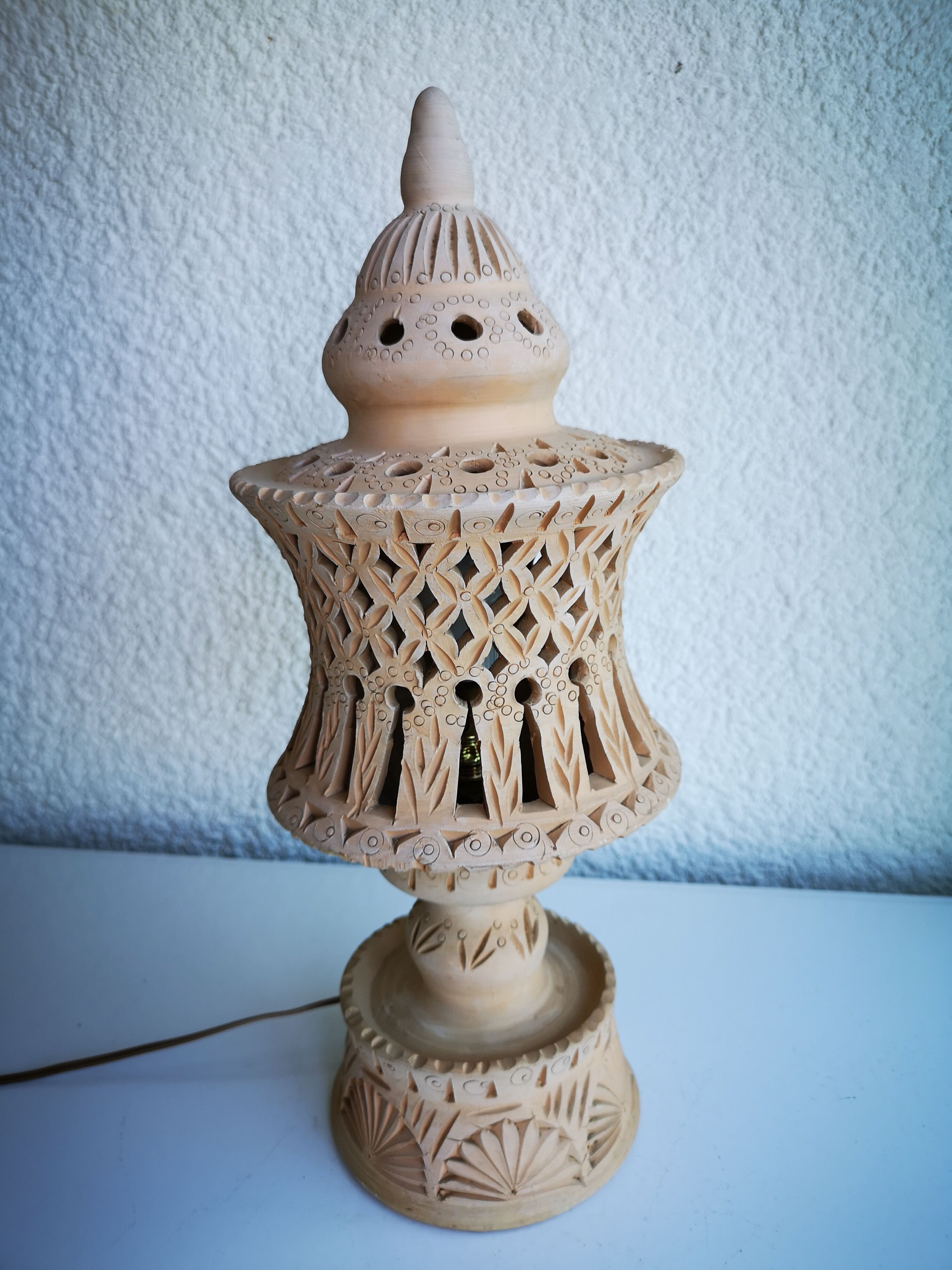 Terracotta photophore lamp