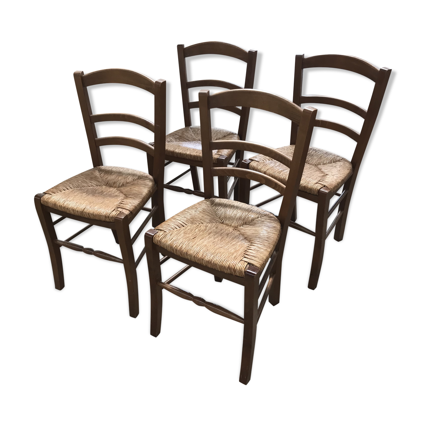 Rustic mulched chairs