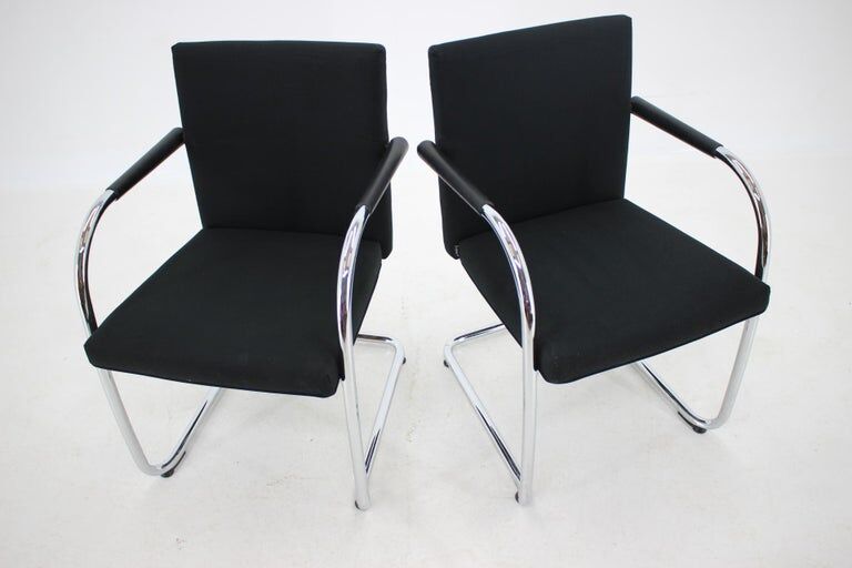 Ensemble de quatre fauteuils design Antonio Citterio et Glen Oliver Löw, années 1990.