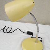 Desk lamp