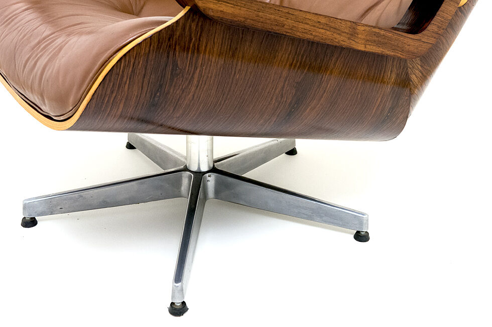Lounge chair and ottoman leather and bentwood 60/70