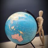 Taride World Map 1977