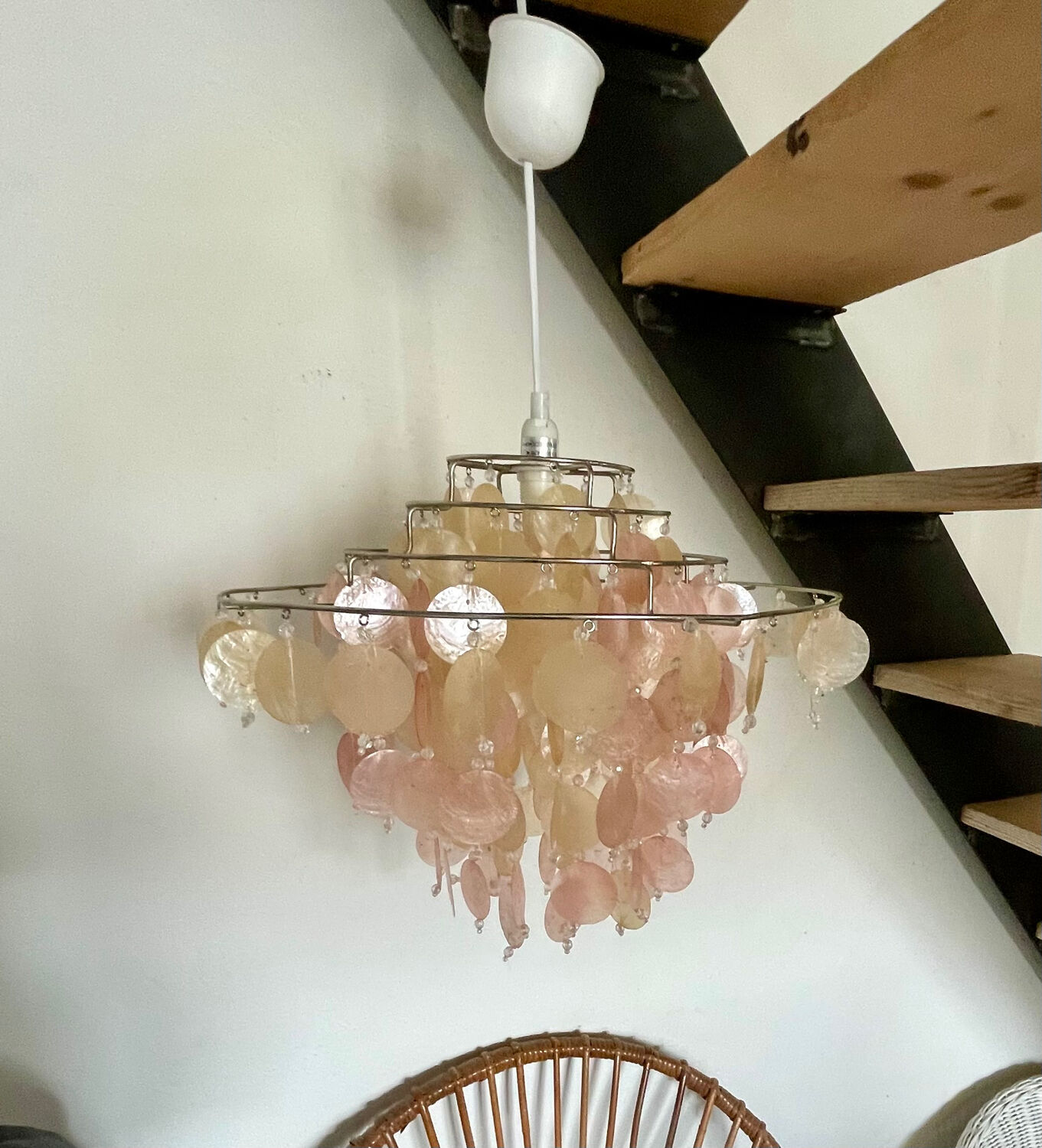Mother-of-pearl tassel chandelier