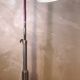 lampadaire 1940  rarestyle projecteur pieds sur roulettes  alu masif    180x110x70