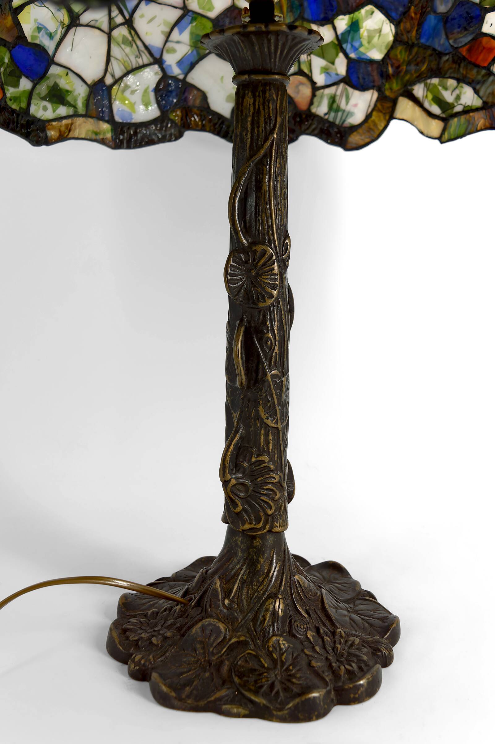 Important Art Nouveau table lamp – Tiffany style, circa 1980