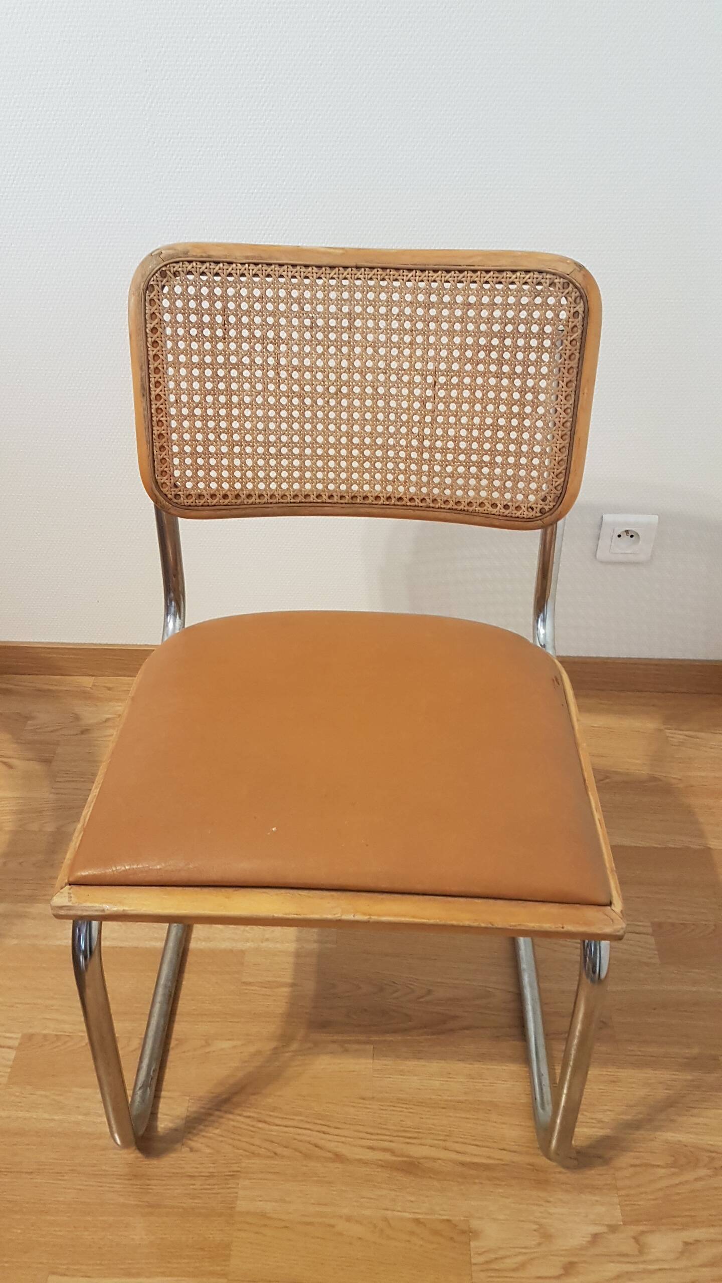 Cesca chair By Marcel breuer