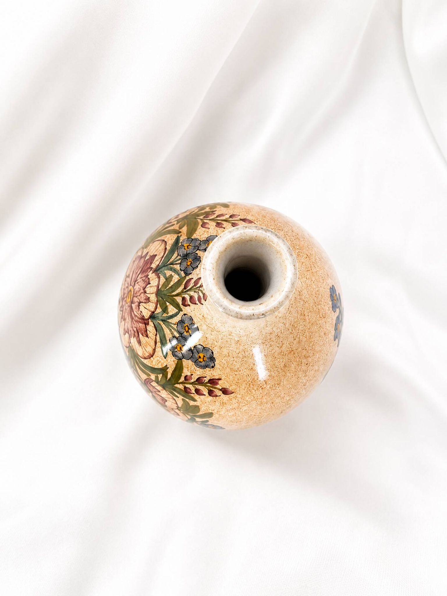 Magnificent vintage vase signed Simon-D – Glazed ceramic with floral decoration.