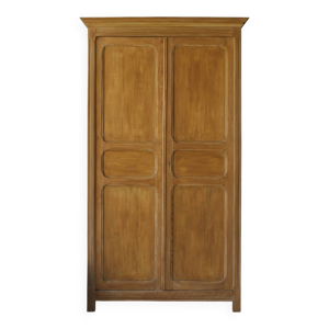 Armoire parisienne