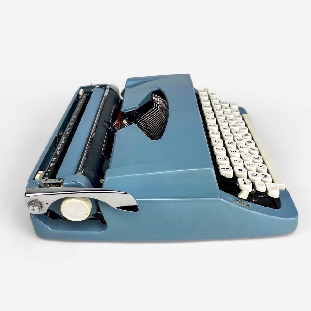 Blue Brother Deluxe Typewriter 60s