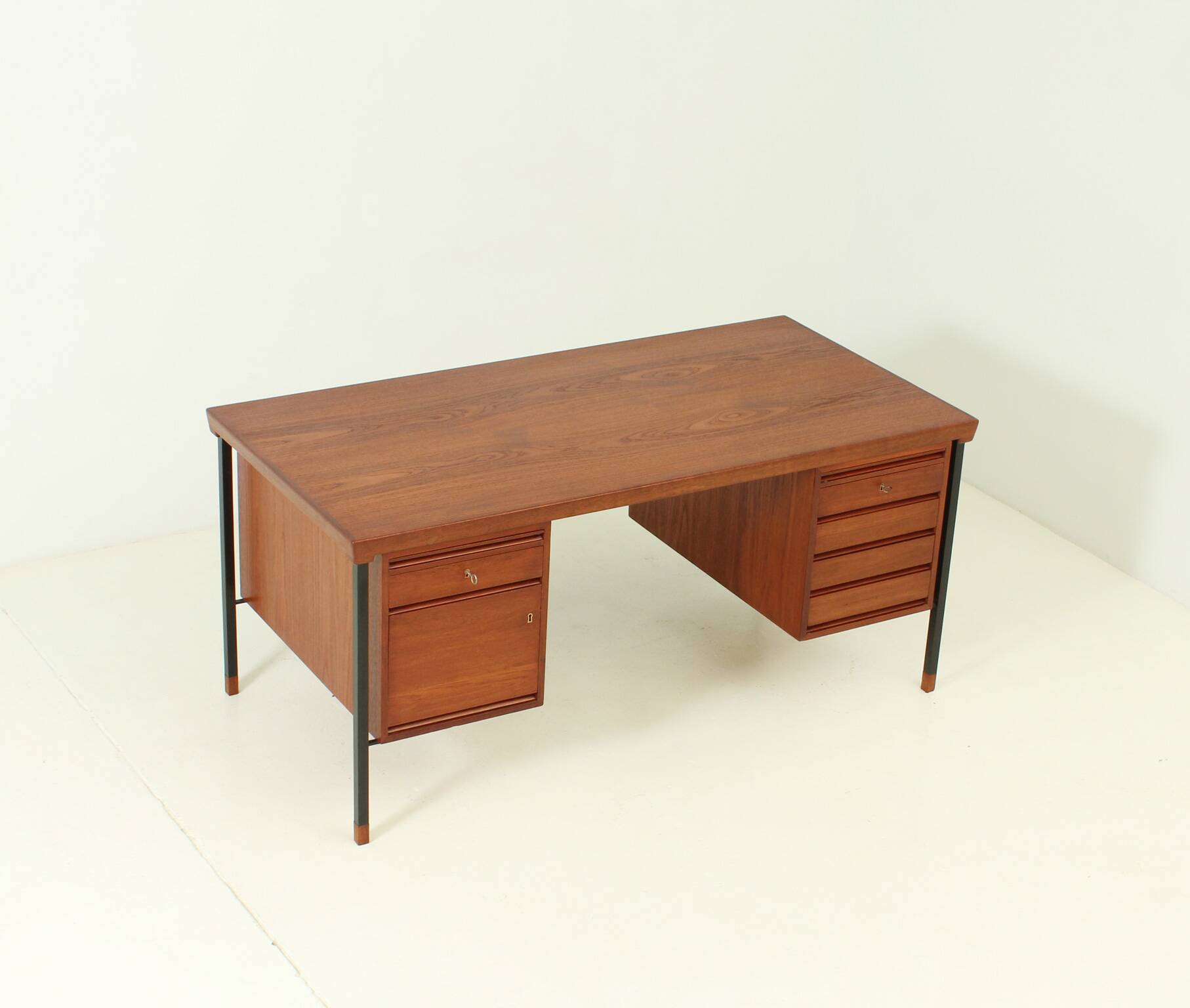 Teak desk by Peter Hvidt and Orla Mølgaard for Søborg, Denmark
