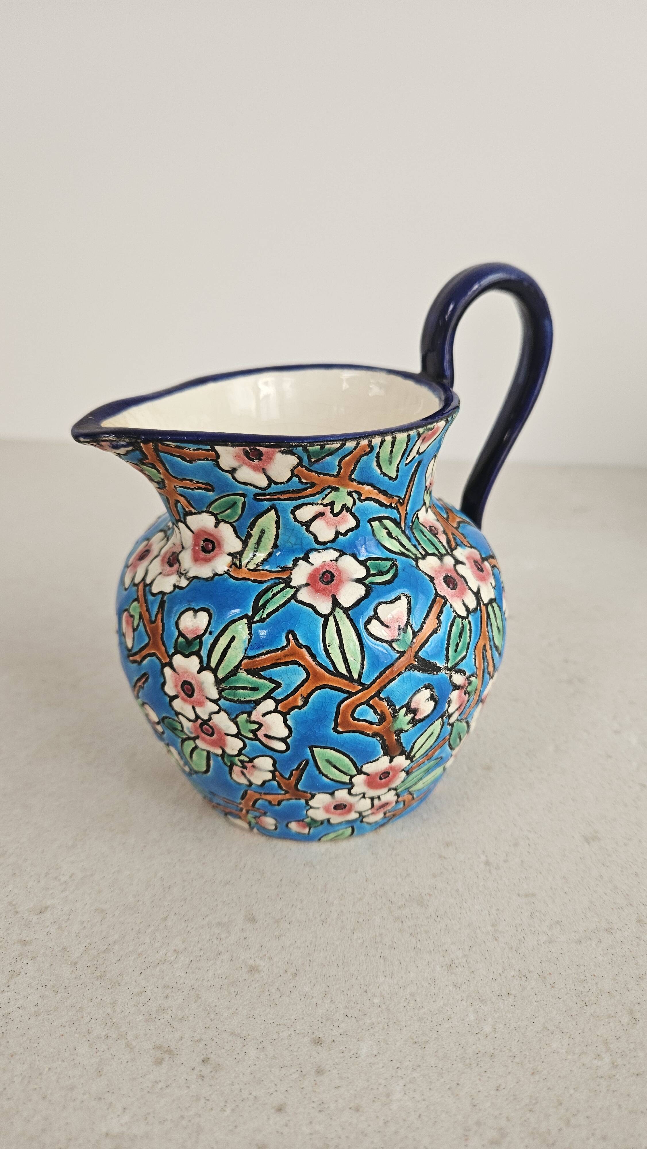 Complete tea/coffee service in Longwy enamel.