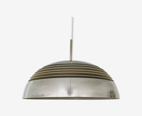 Suspension en aluminium par Doria