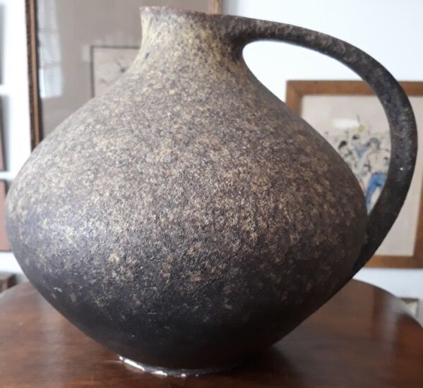 Ceramic jug