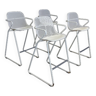 Set of 4 Grosfillex high chairs in steel and white resin
