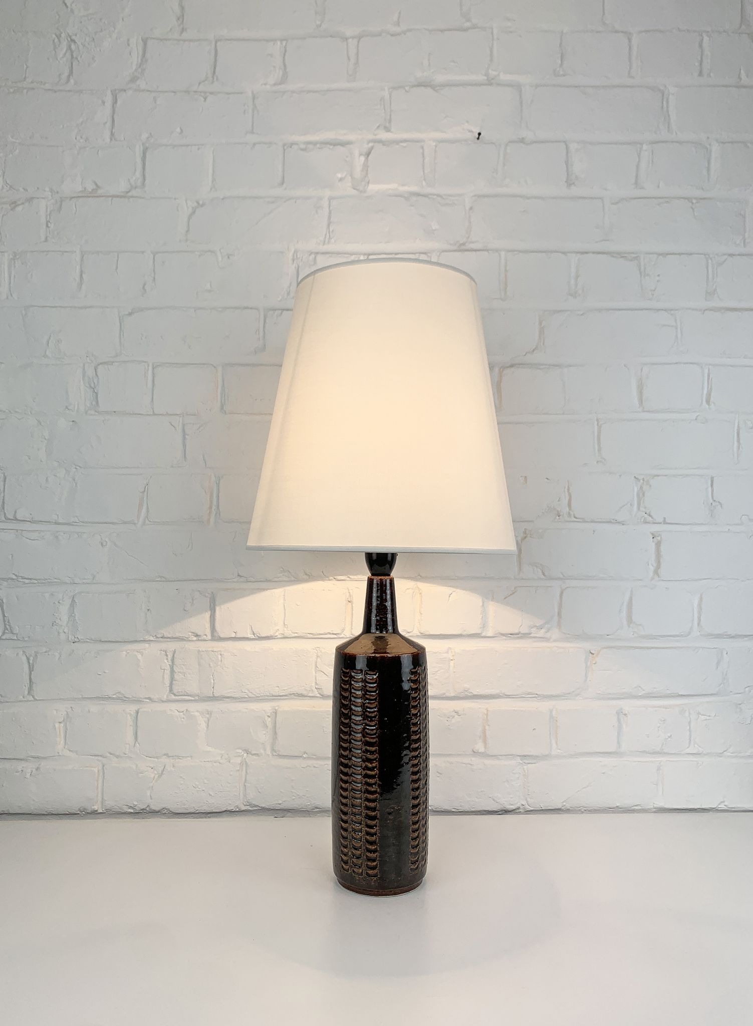 Ceramic table lamp, Per Linnemann-Schmidt for Palshus, Denmark, 1960