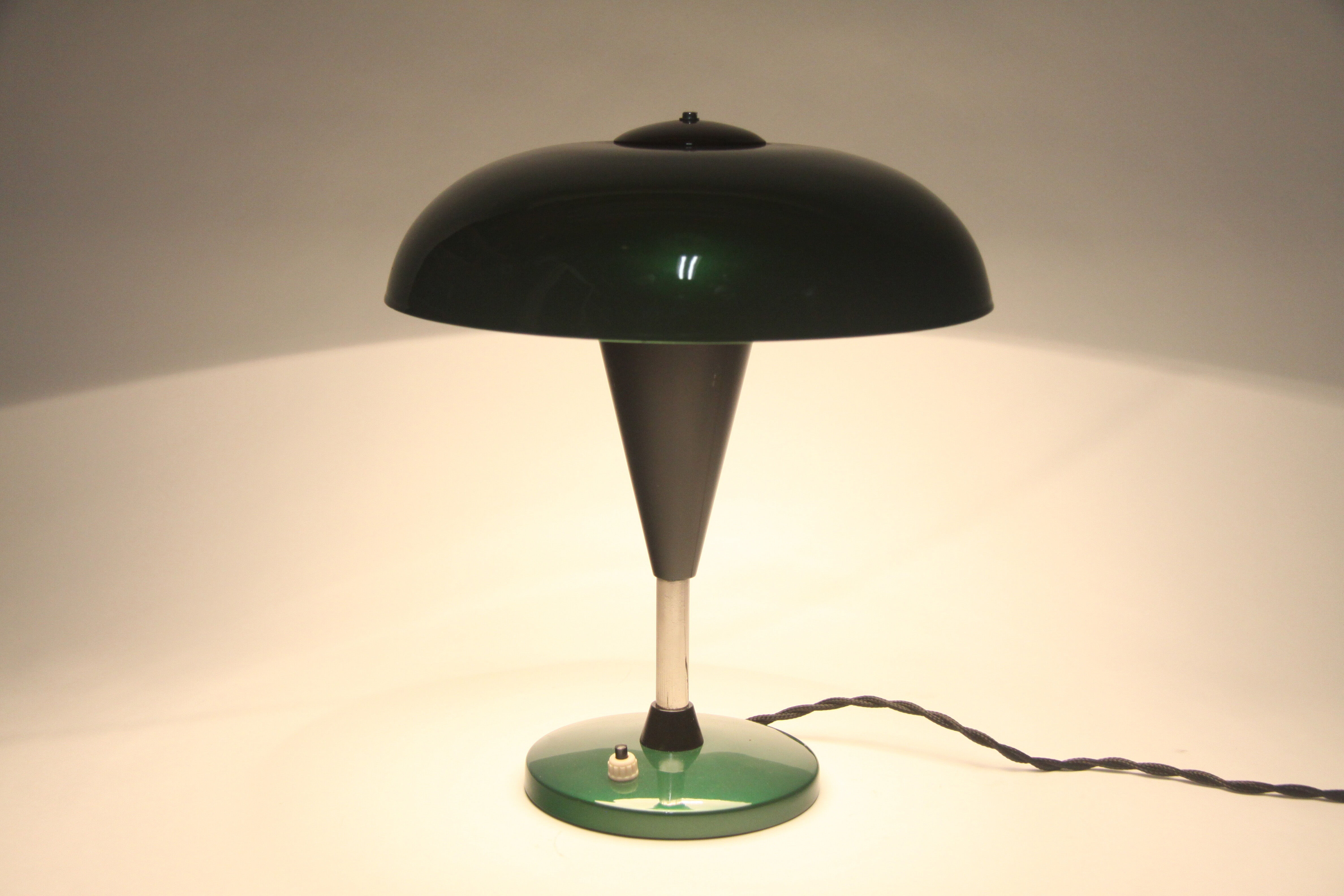 Green metallic mushroom table lamp, 1960s