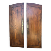 Paire de portes d’armoire Louis XV en chêne – XVIIIe siècle