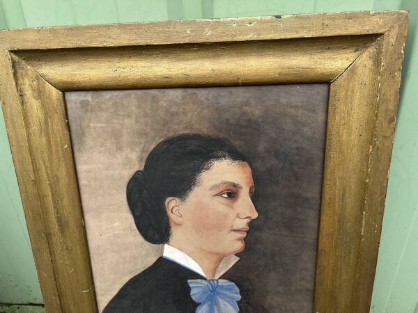 Tableau XIX portrait de femme cadre bois doré