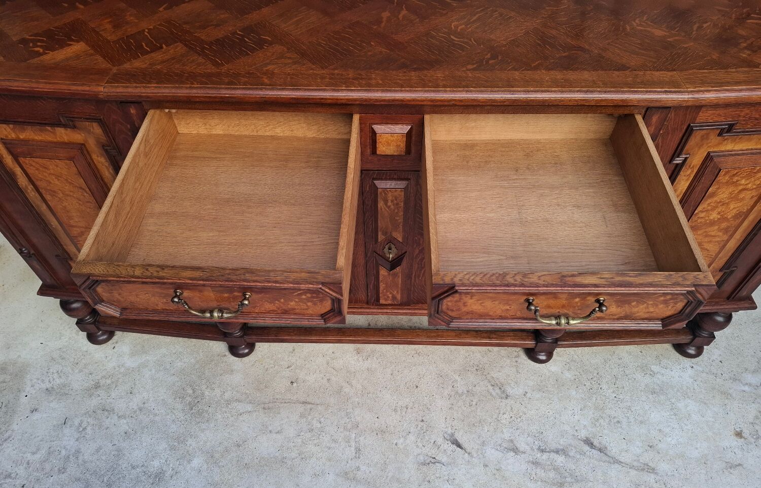 Buffet Enfilade