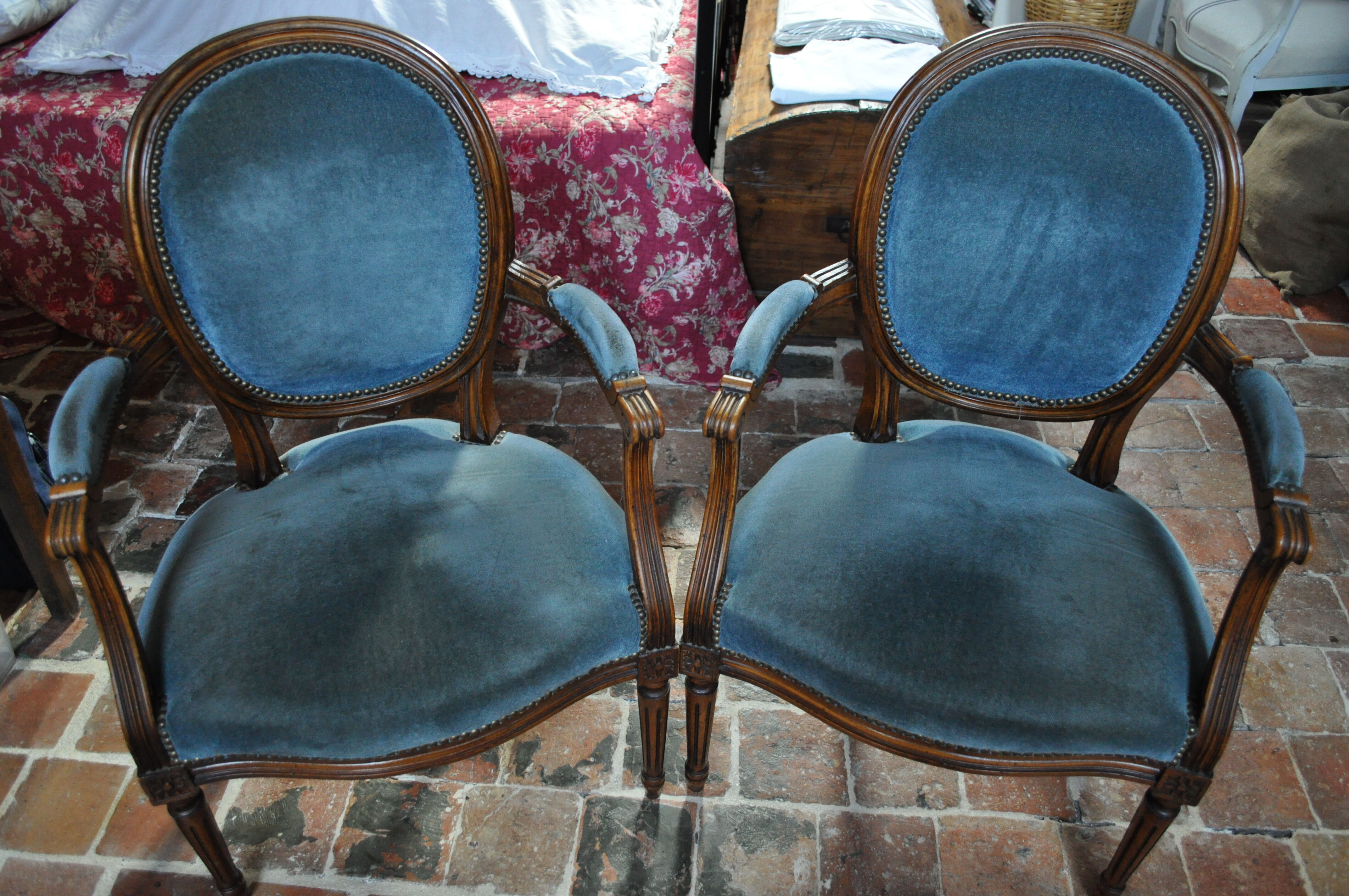 Pair of blue cabriolet armchairs Louis XVI style