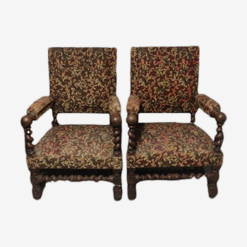 Lot de deux fauteuils Louis XVIII, bois massif