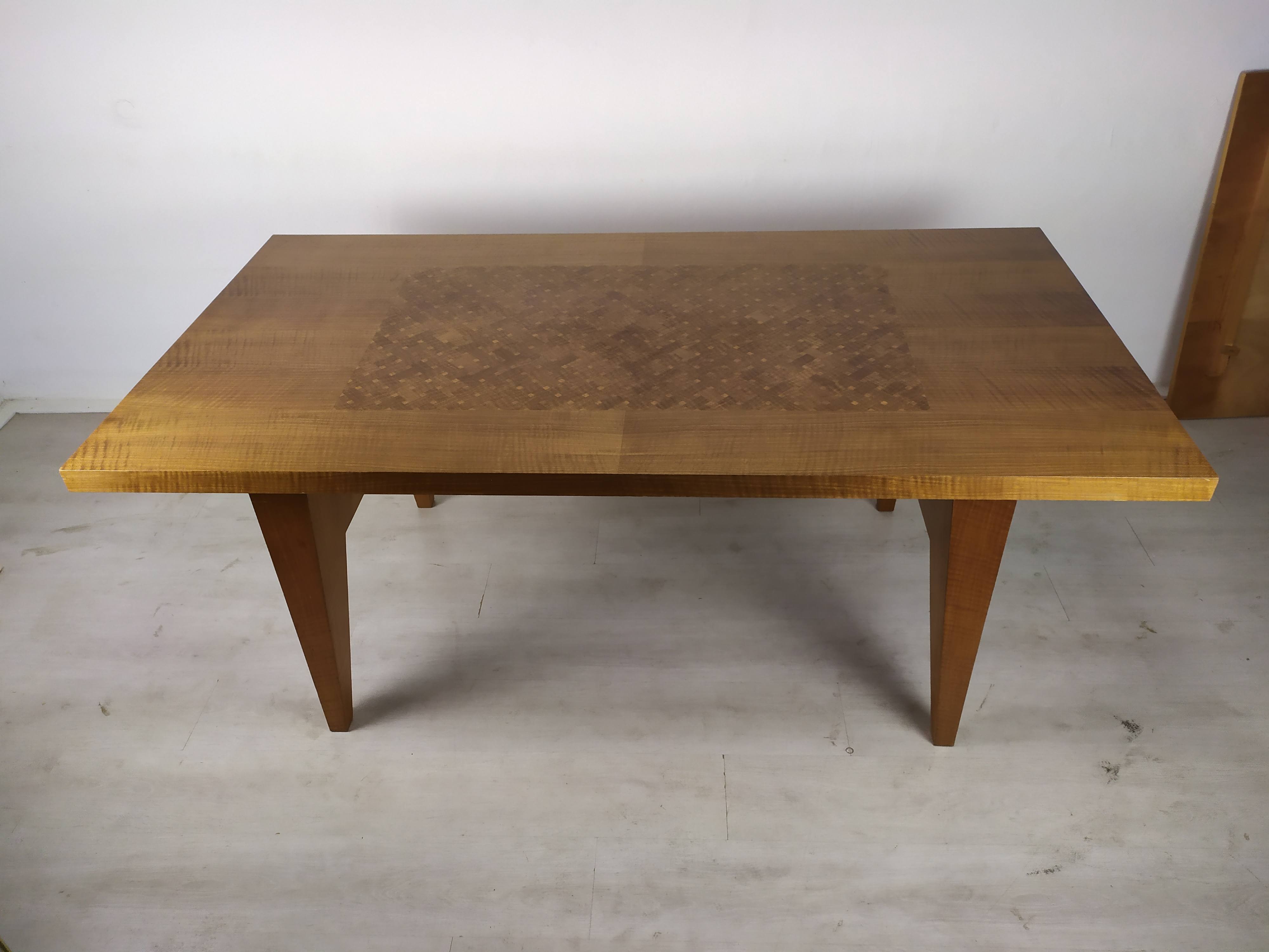 Table a rallonge pied compas