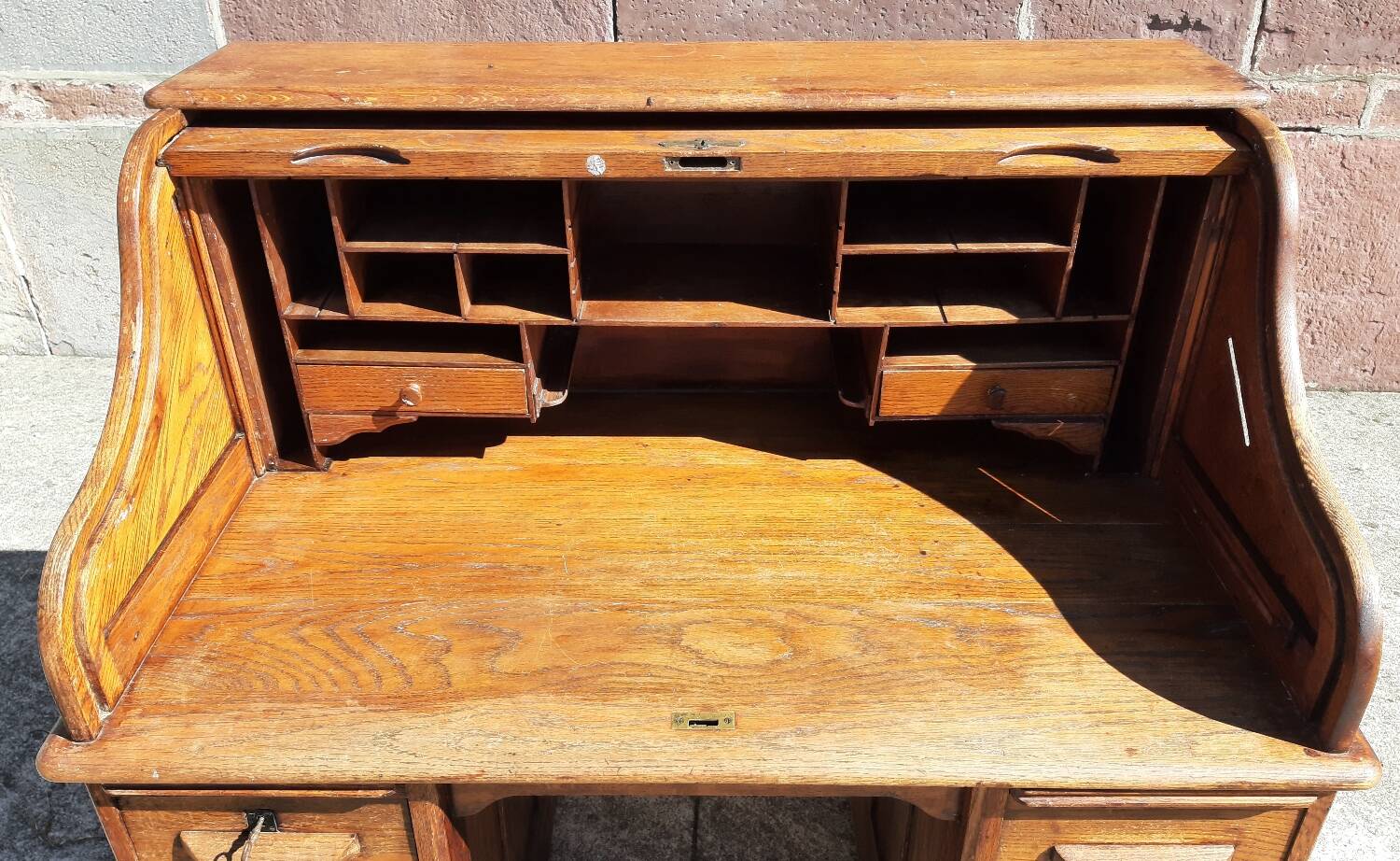 American "Roll Top" desk in oak.