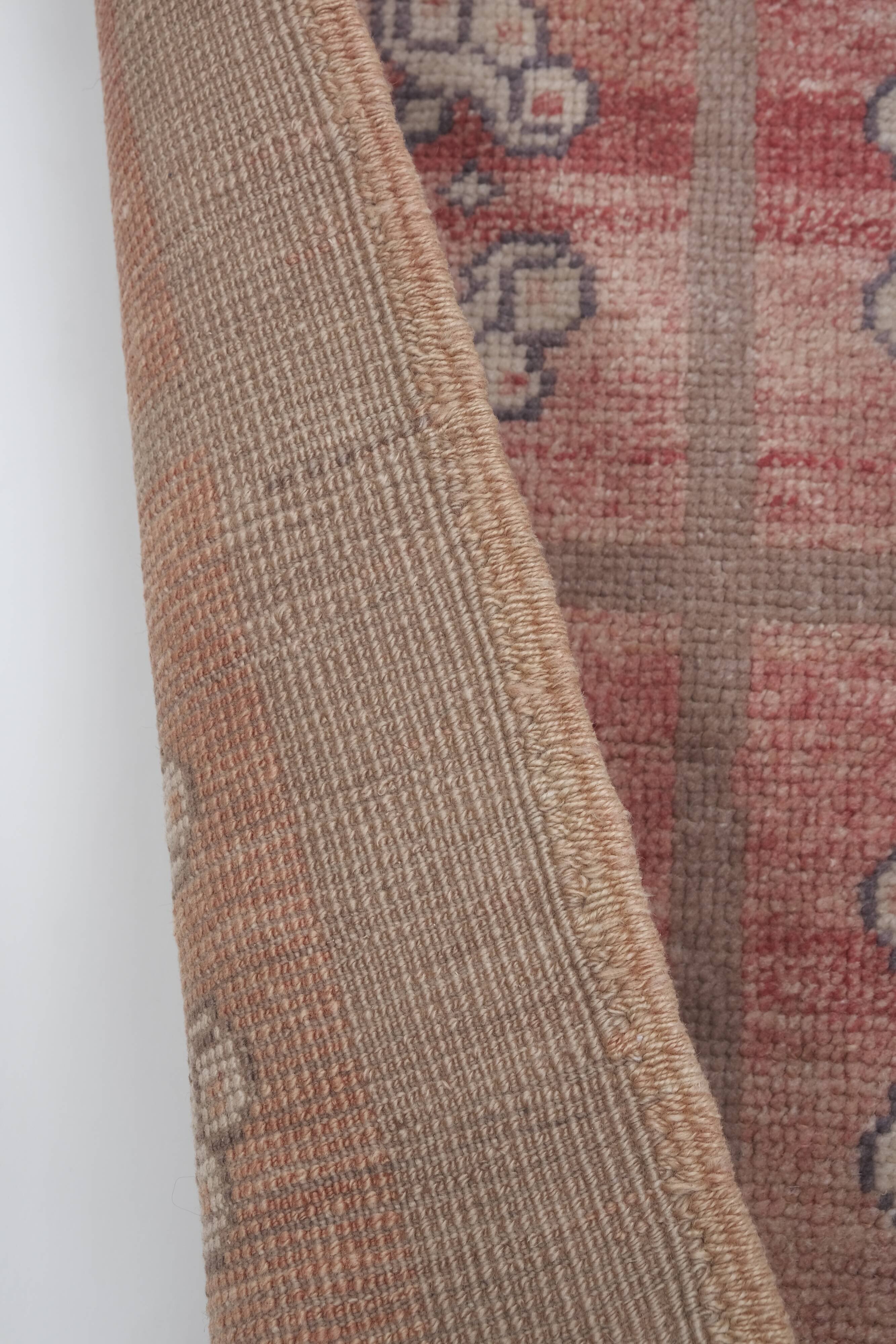 Vintage Turkish rug from Oushak, hand-woven 92x168 cm