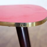 Tripod plants holder