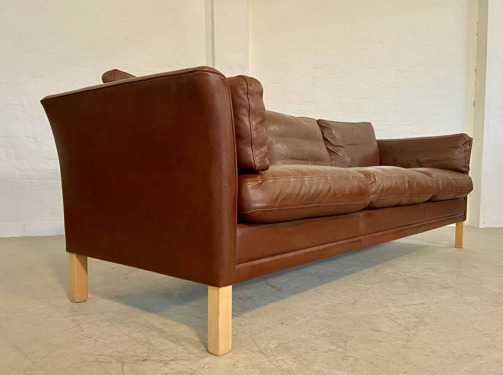 Canapé en cuir marron 3 places Mogens Hansen vintage danois des années 60