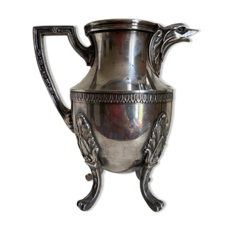 Pot à lait en métal argenté Saglier Frères à bec d’aigle de style Empire Napoleon III