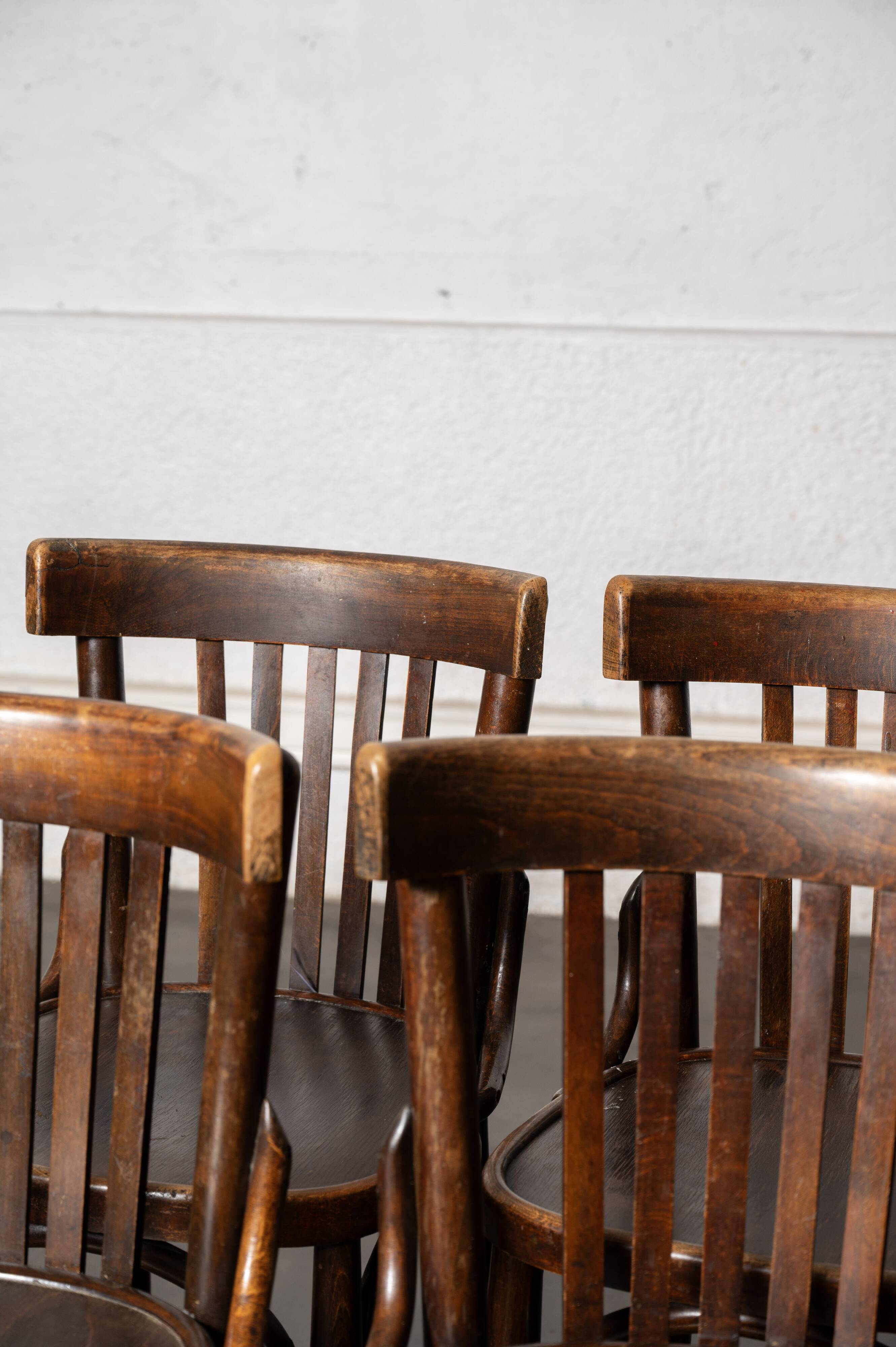 Série de 4 chaises bistrot