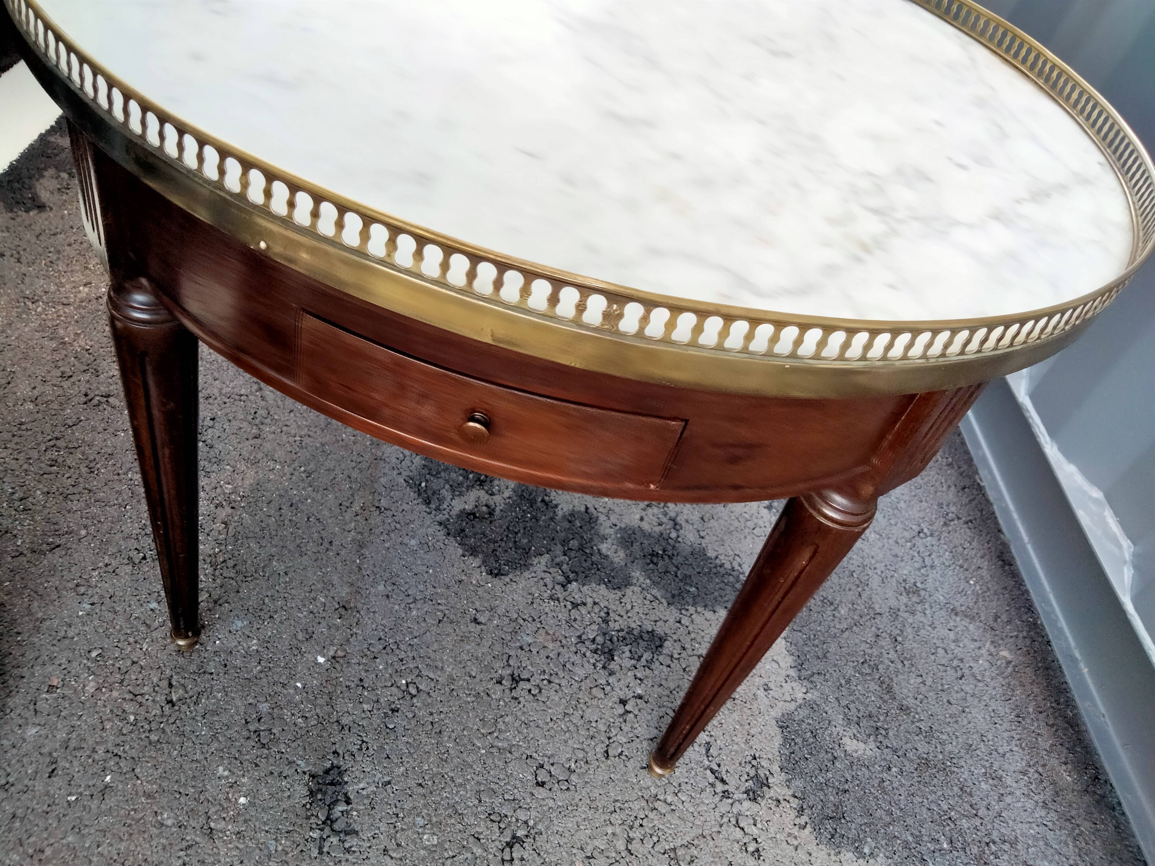 Coffee table hot water bottle marble top louis xvi old style