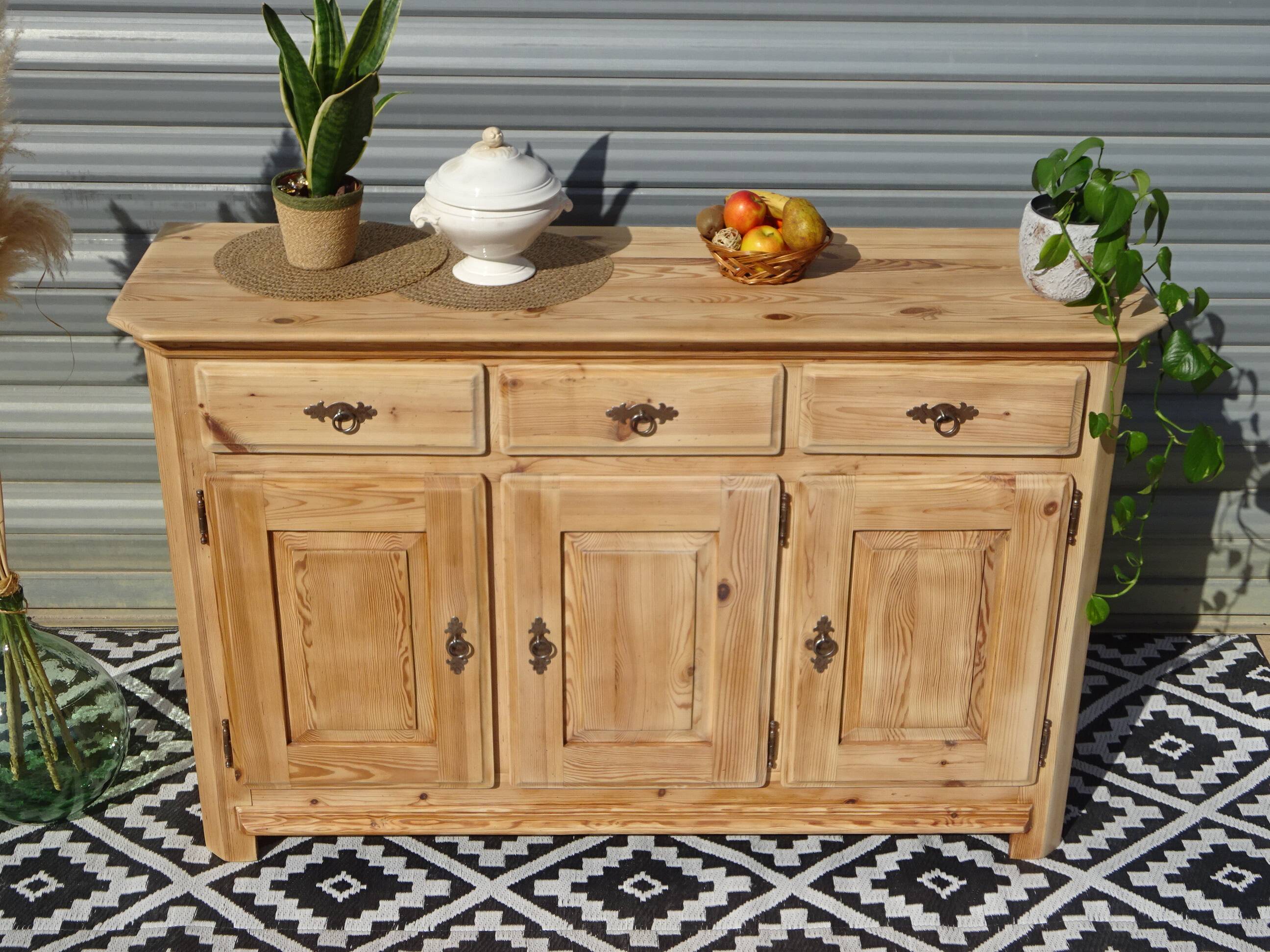 natural pine enfilade