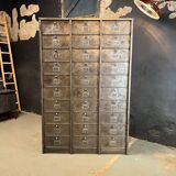 Strafor 3-column clamshell cabinet