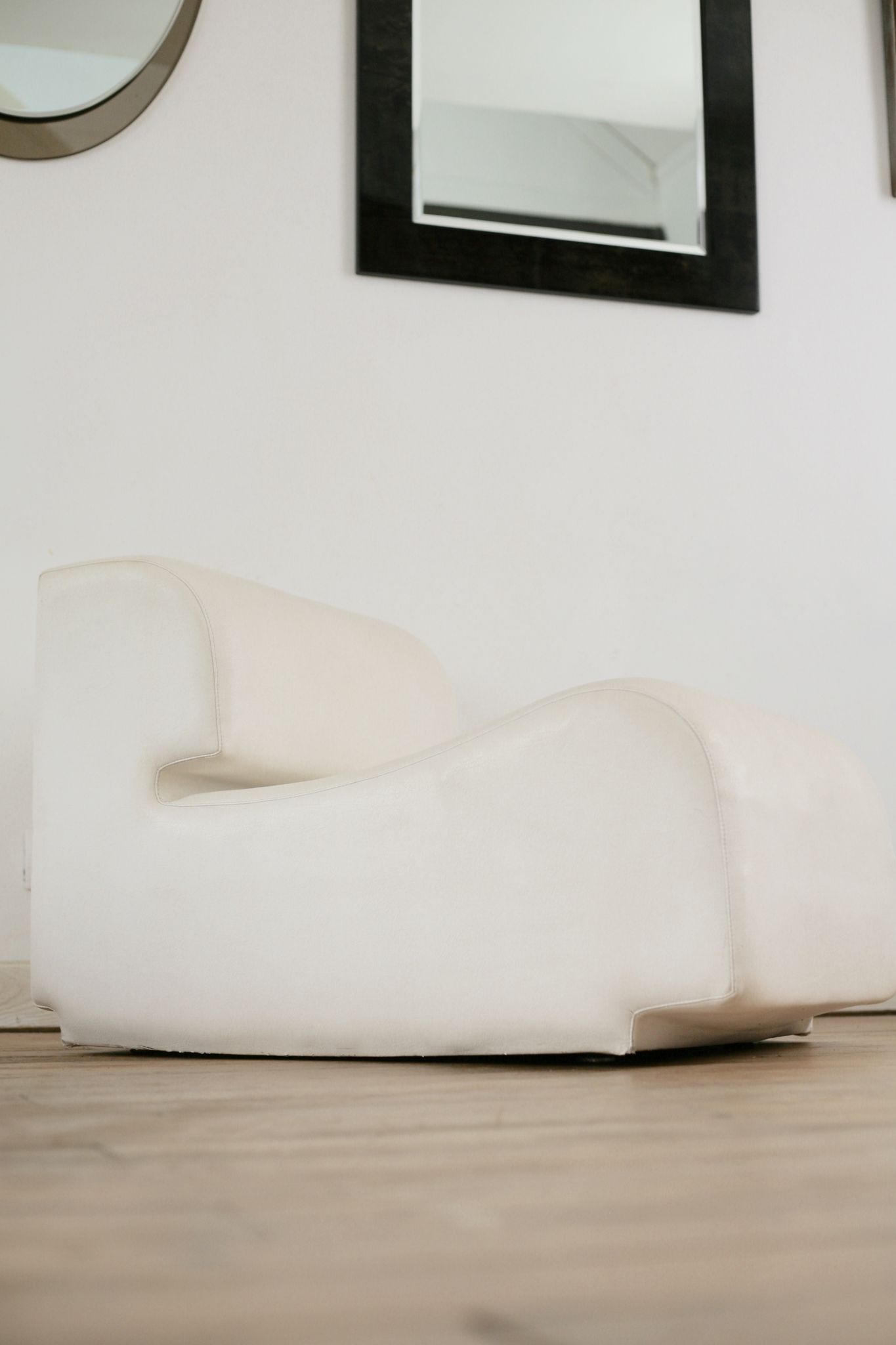 Cini Boeri chair Bobo model Arflex edition International Furniture Broadcast, Italy 1968