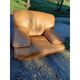 Paire de fauteuils vintage en skaï marron clair