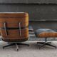 Fauteuil et ottoman par Charles et Ray Eames, édition Herman Miller, 1970