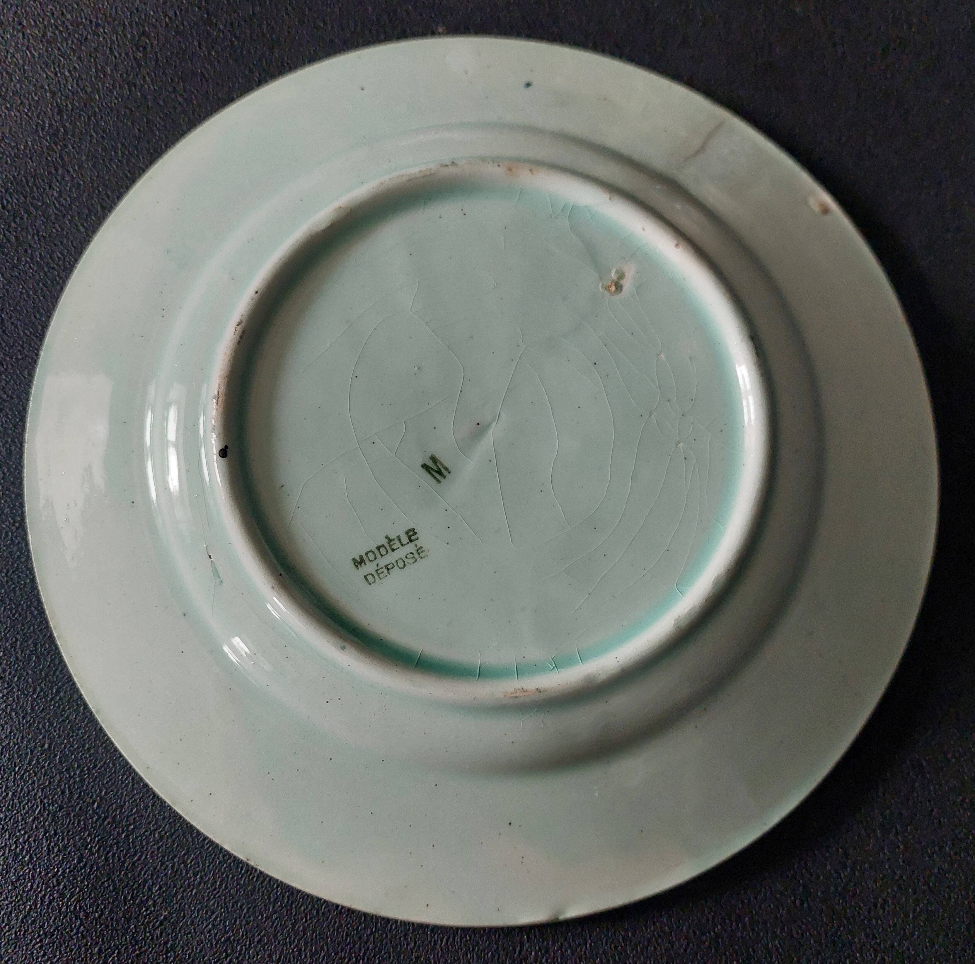 20th century chestnut slip plate